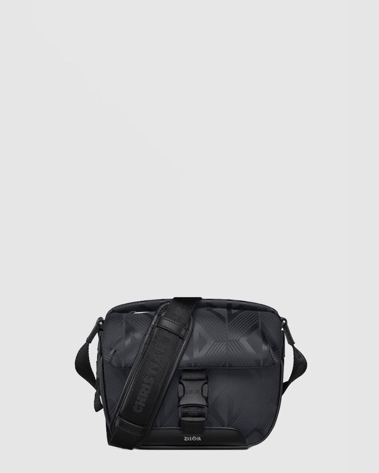 Dior Explorer 스트랩 파우치 2ESWS - 디올 미니백 레플리카 참고 이미지